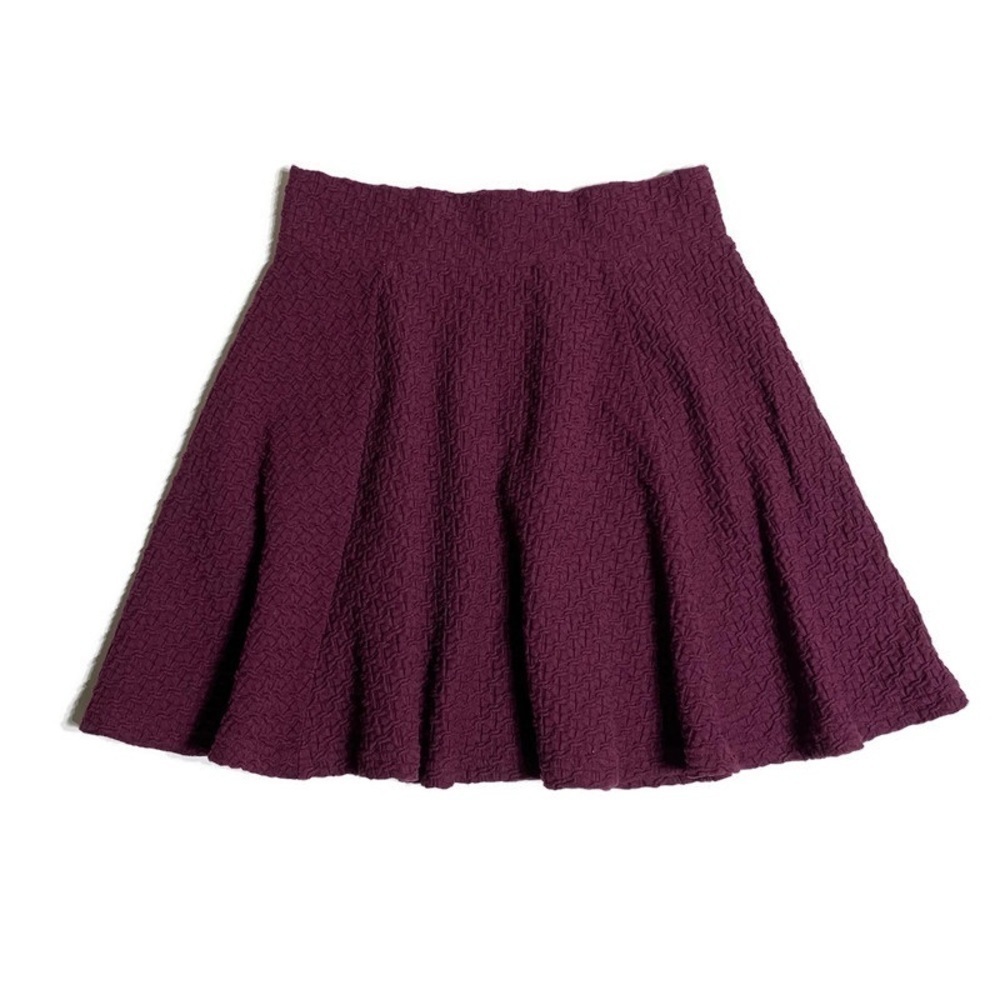 h&m XS burgundy skater mini skirt